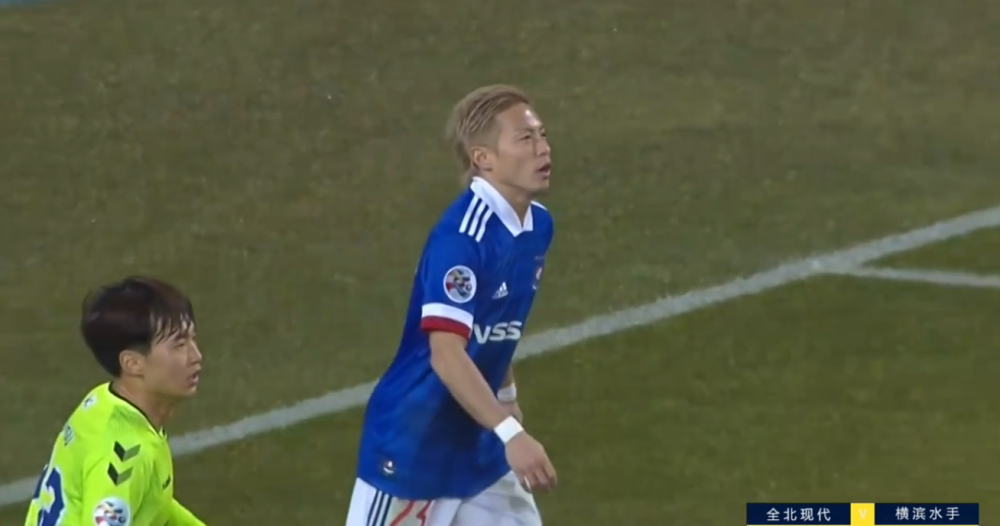 关键时刻亚冠传出新动向，埃因霍温临场应变，管理层表态：压力陡增，纪律约束更严格的简单介绍