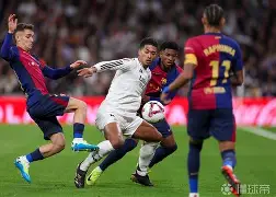 首届世界社会论坛在巴西阿雷格里港开幕