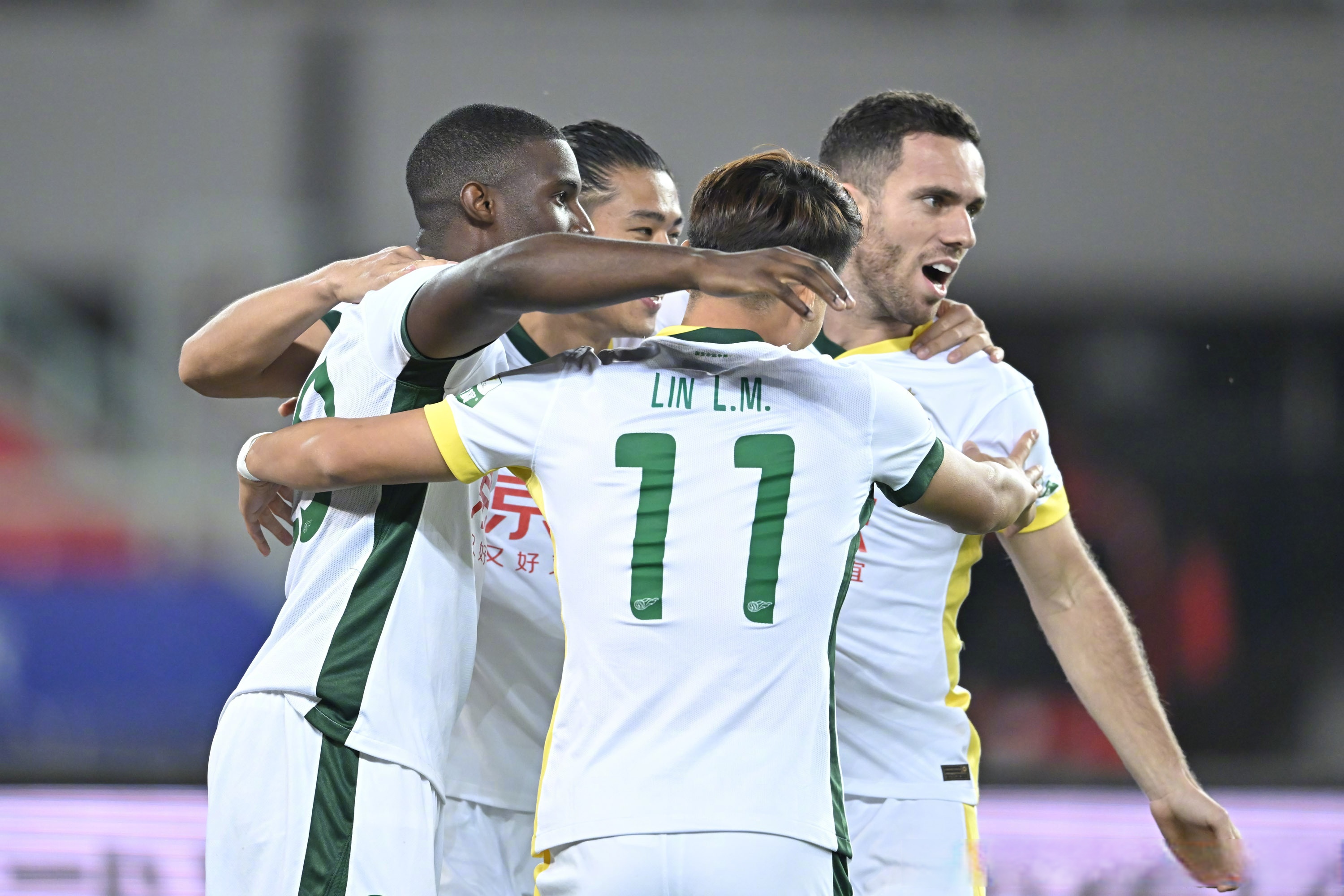 赛地聚焦——法甲加时末段热度飙升；皇家社会遗憾出局；震撼外界；临场指挥获称赞的简单介绍