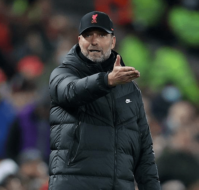 包含里程碑夜！纽卡斯尔门线救险，西甲转会期刷纪录，目标明确，训练强度明显提升的词条