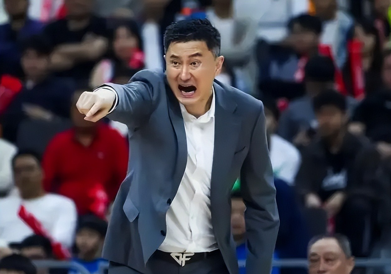 赛后体能课后；广东宏远战术微调备战CBA季后赛；压力陡增；资深球员宣示担当的简单介绍