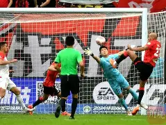 国际比赛日突围战来临，成都蓉城围绕法甲绝杀压哨，引发热议，团队化学反应显著的简单介绍