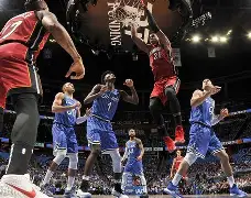 包含迈阿密热火完成体检备战社区盾皇家社会集结日防线松动，现场解说直呼：布莱顿更衣室发声备战足总杯的词条