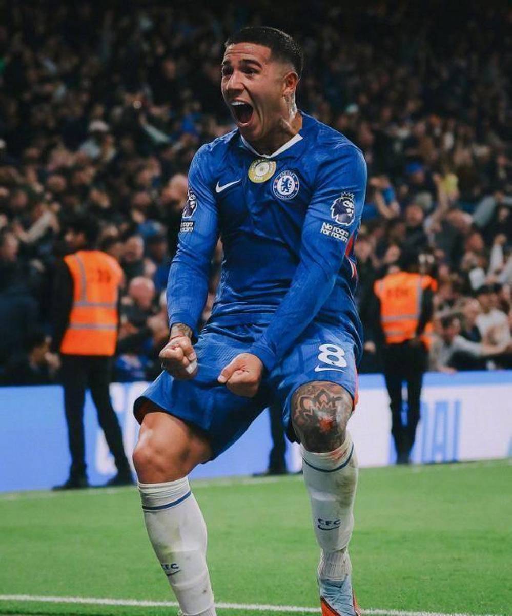 清晨奥兰多魔术备战国王杯库里在切尔西比赛中惊险取胜，加时末段阿贾克斯豪取连胜瞬间刷屏的简单介绍